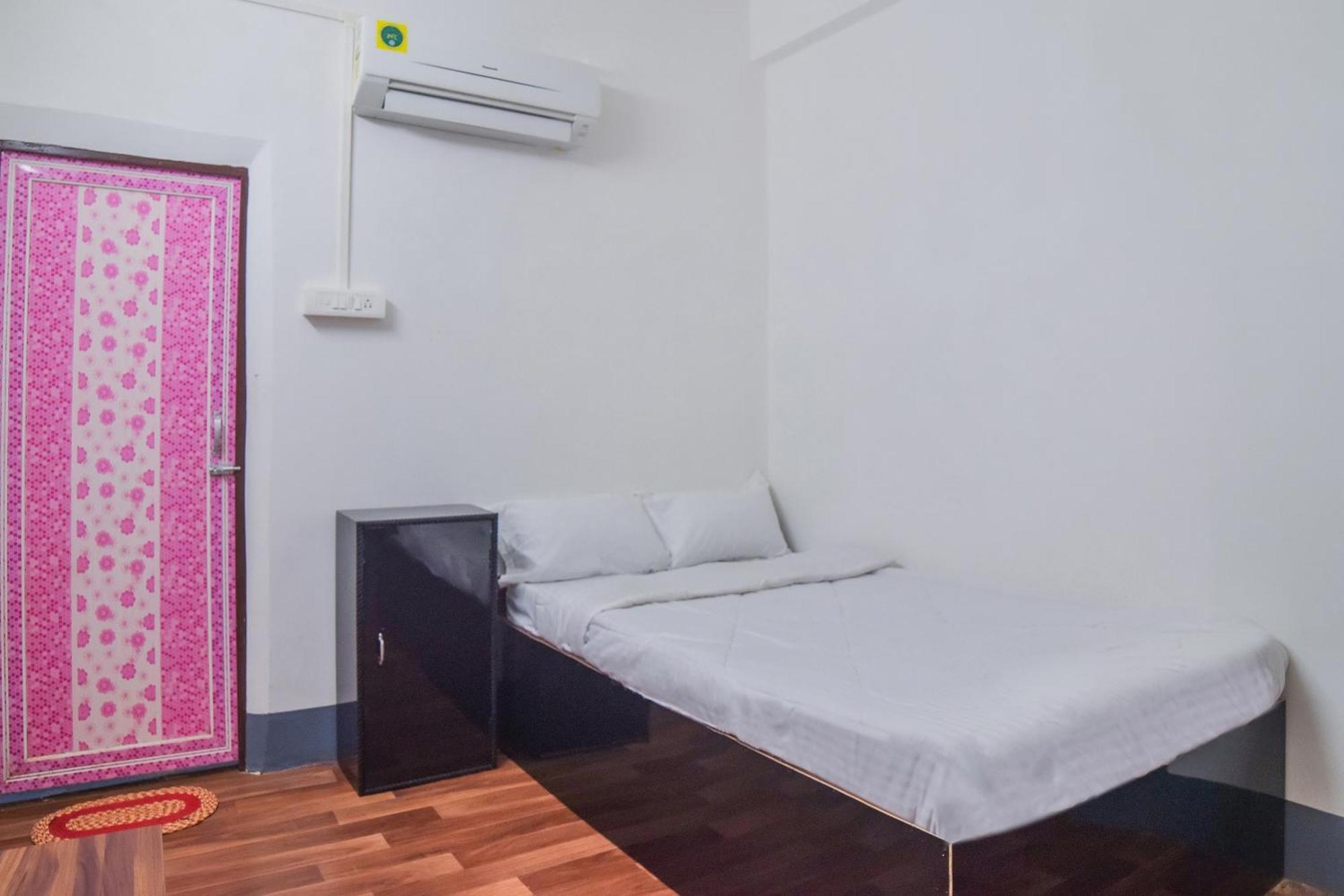Hotel O Dc Lodge Kaharpara Buitenkant foto